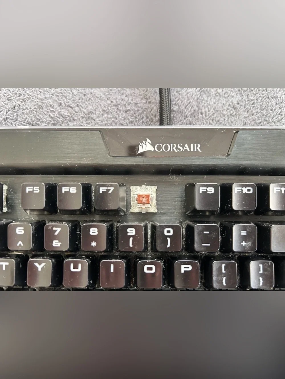 Corsair K95 RGB Mechanical Keyboard – Fully Working – Missing F7 Keycap